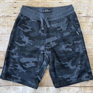 Buffalo David Bitton Evan Boys  Grey Camo Slim Straight Knit Shorts Size 8‎